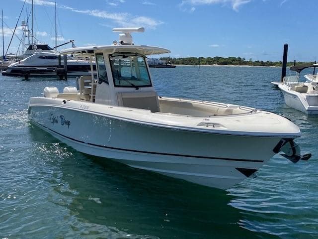 2019 Boston Whaler 330 Outrage for Sale in Pompano Beach, FL Center Console 4