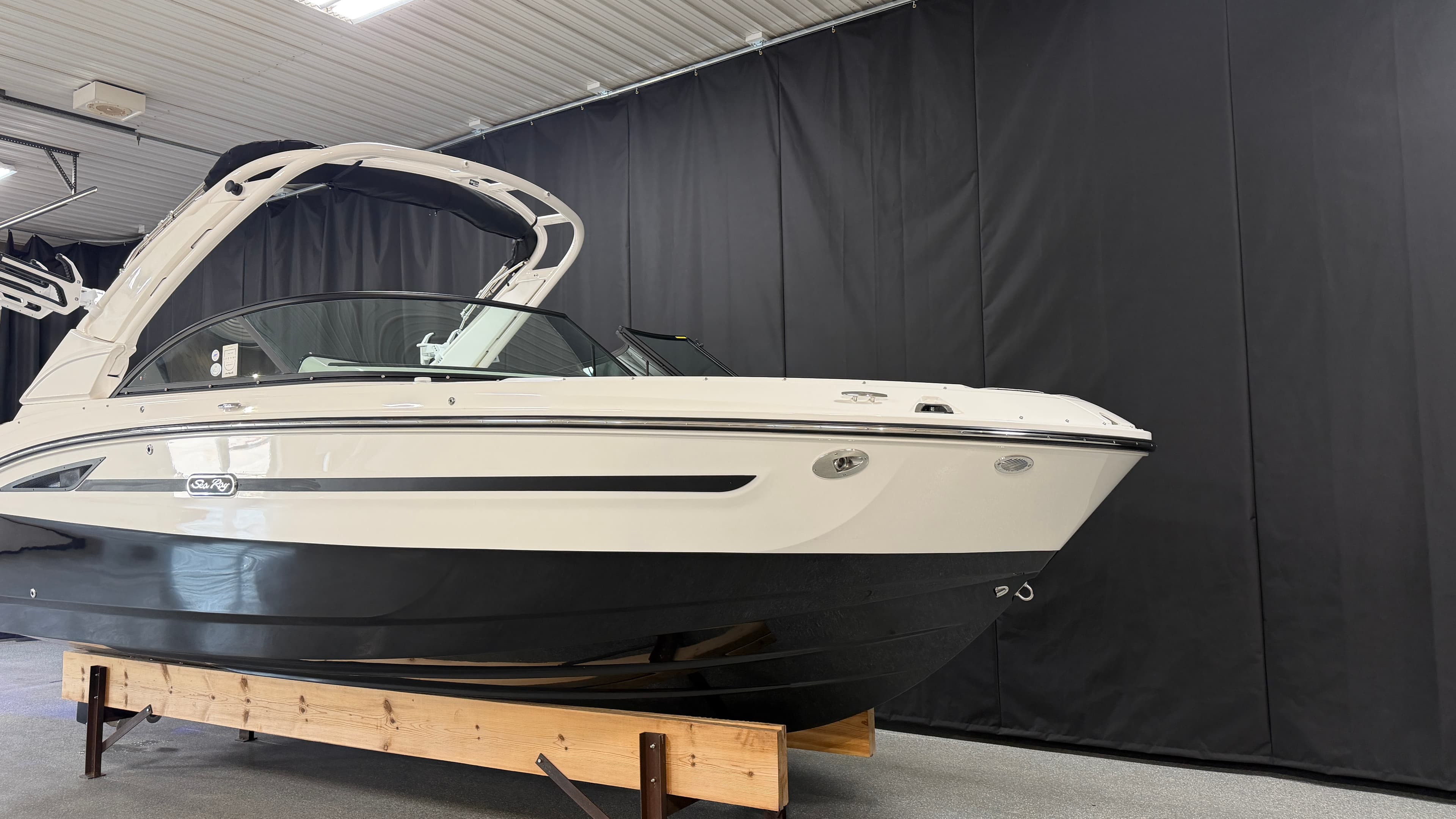 2026 Sea Ray SDX 230 Surf for Sale in Nisswa, Minnesota Bowrider 4