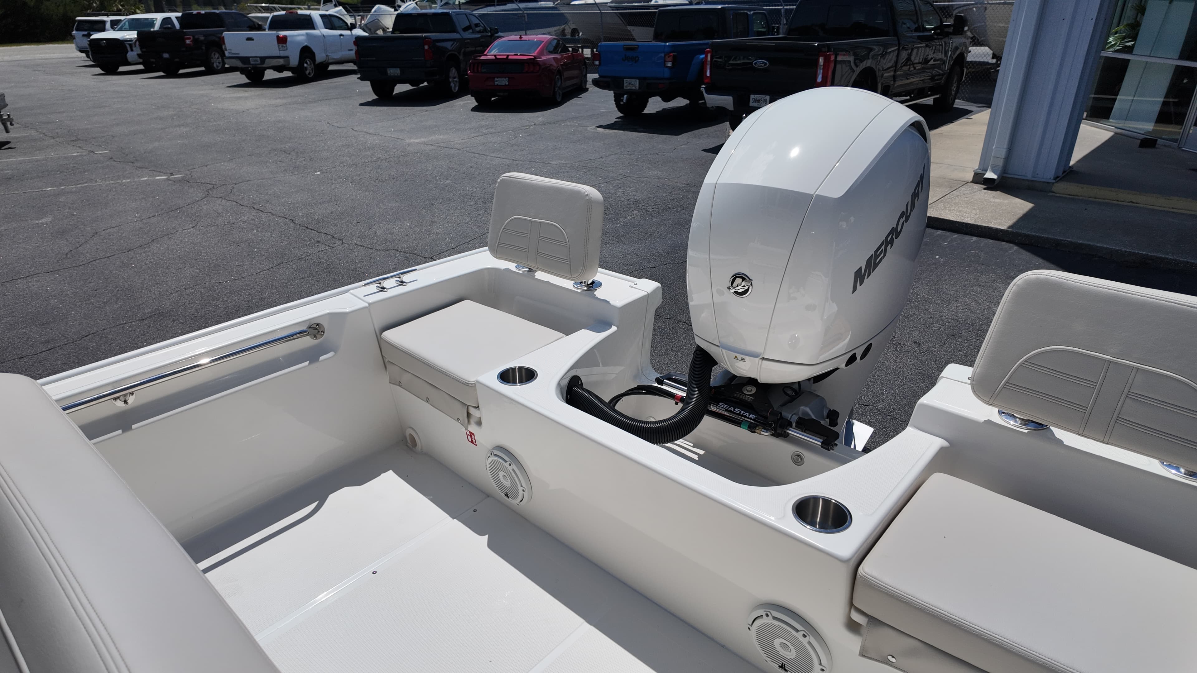 2027 Boston Whaler 190 Montauk for Sale in Thunderbolt, GA Center Console 5