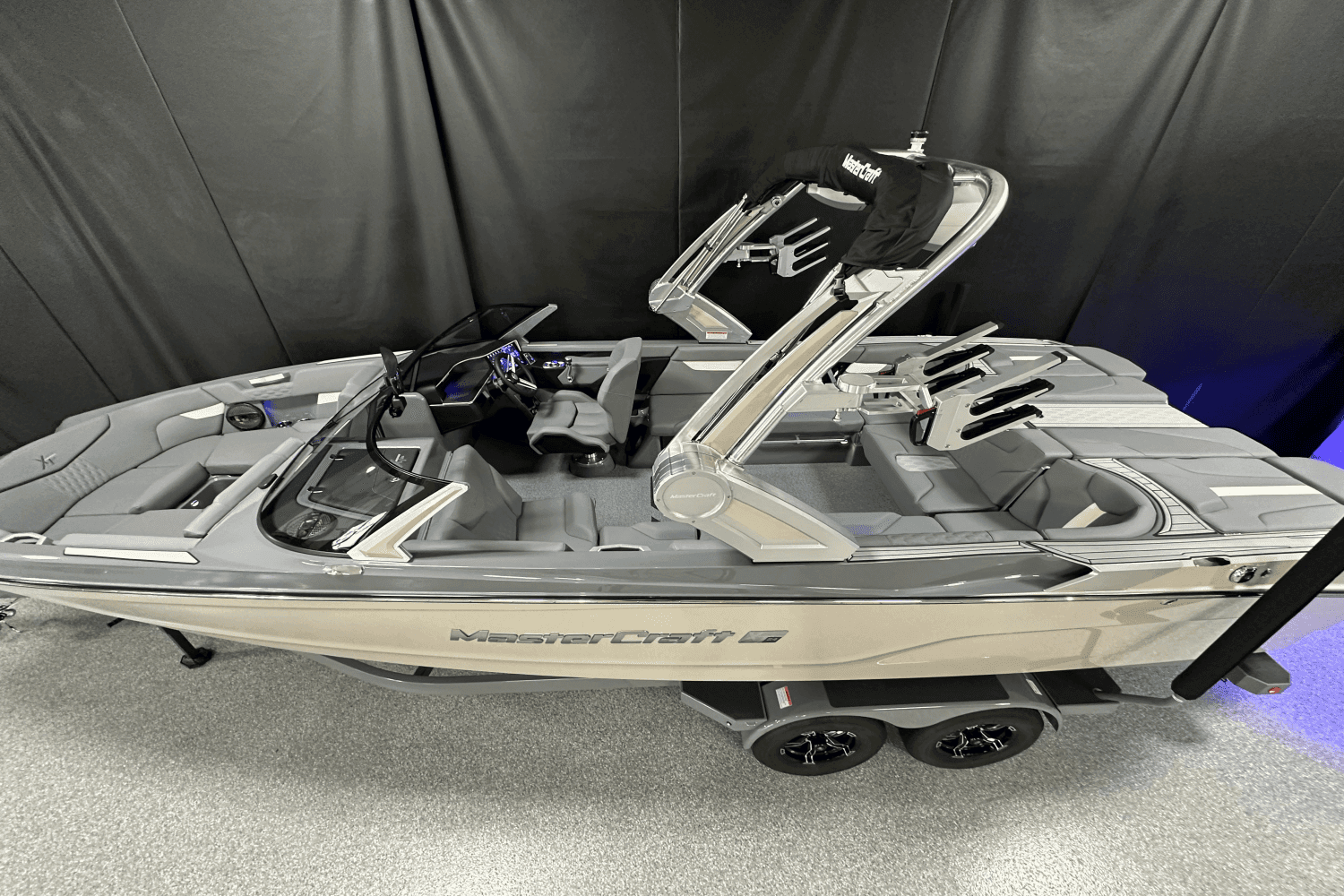 2025 MasterCraft XT24 for Sale in Nisswa, Minnesota Ski Boat 5