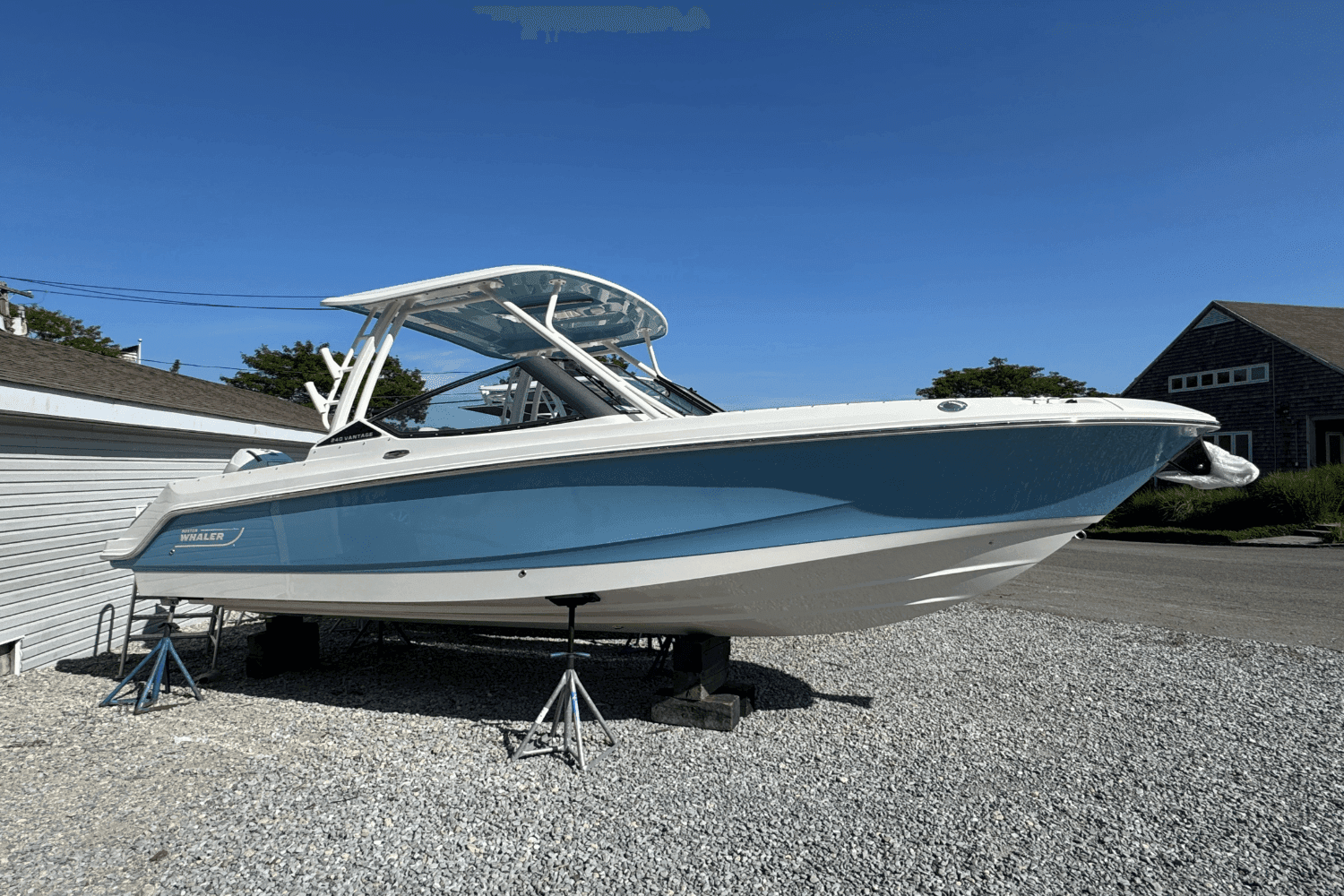 2026 Boston Whaler 240 Vantage for Sale in Huntington, NY Dual Console 2