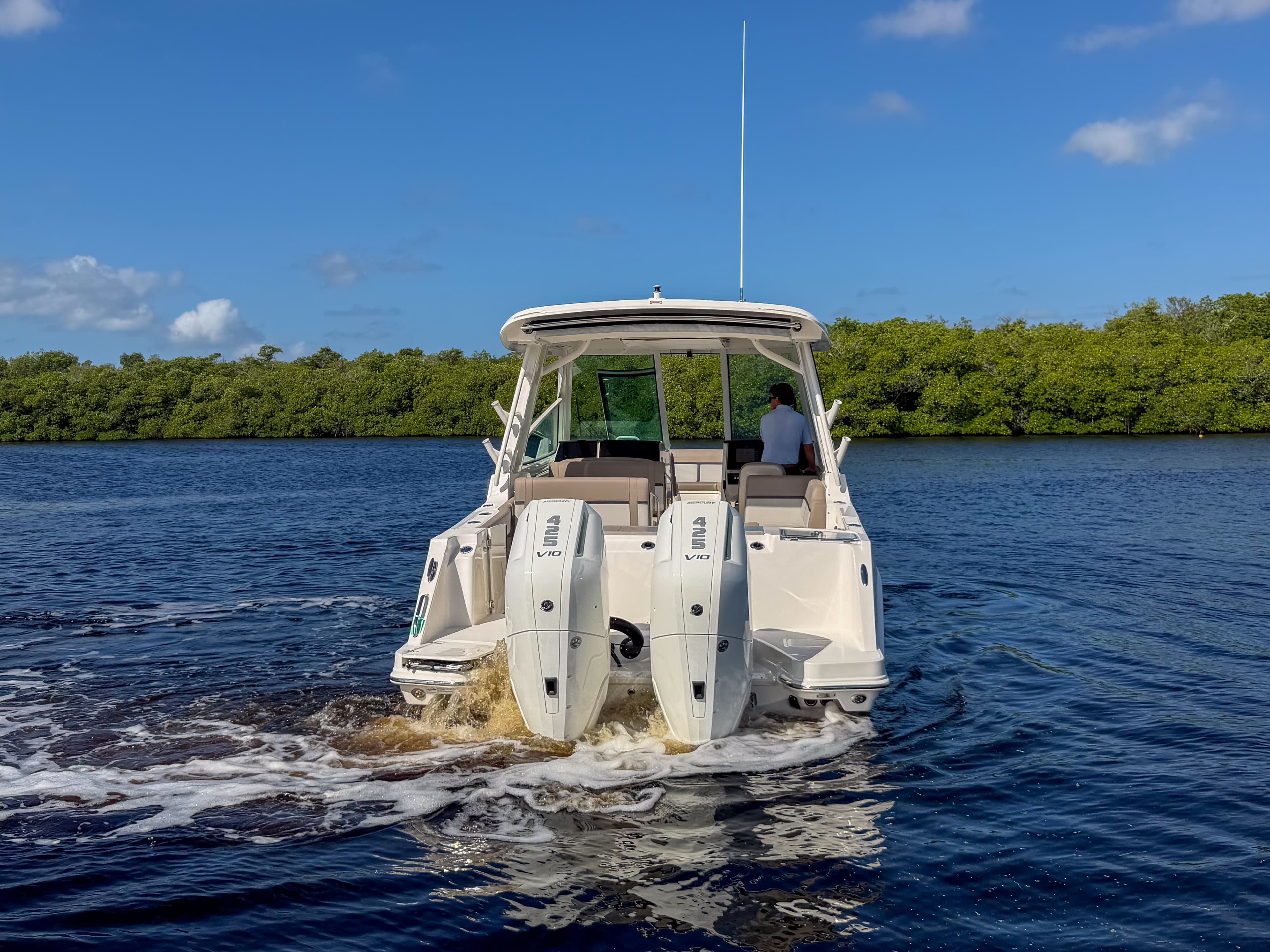 2027 Boston Whaler 330 Vantage for Sale in Fort Myers, FL Dual Console 3