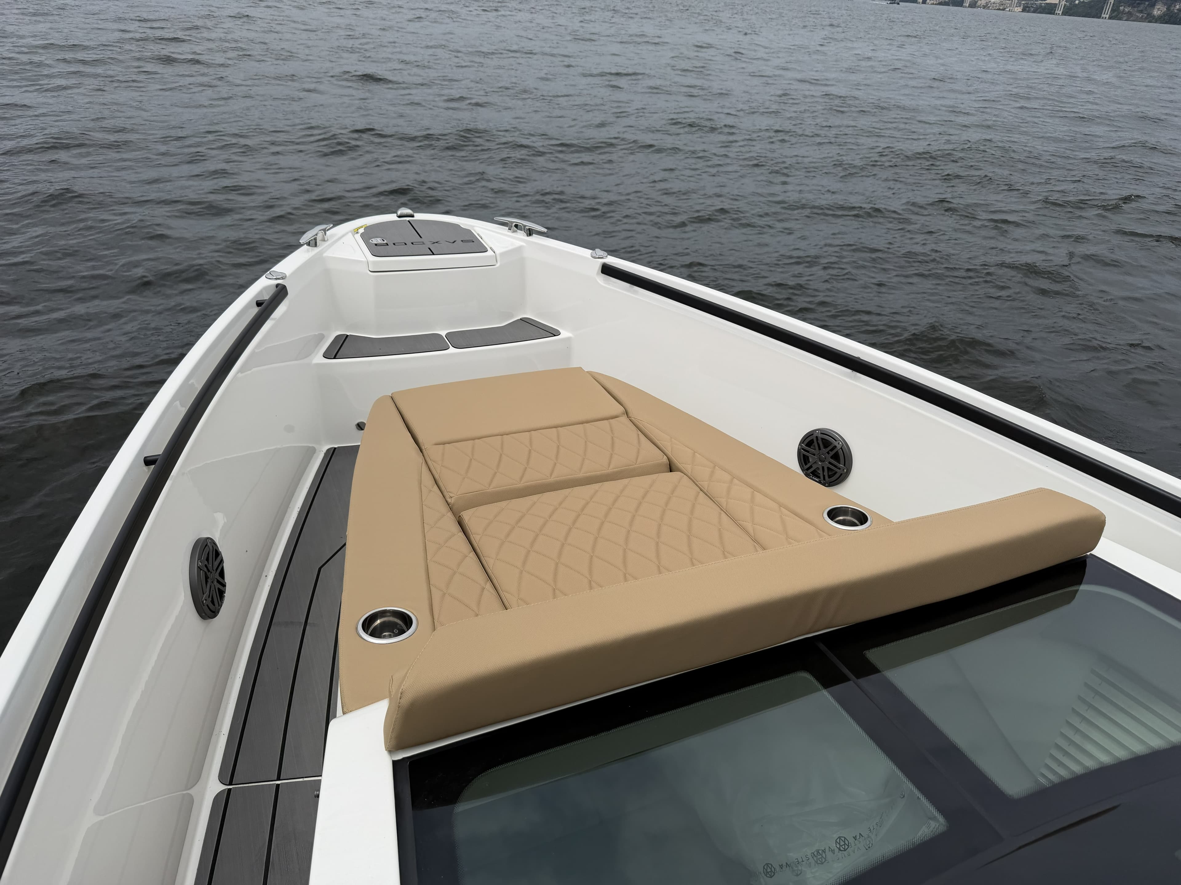 2027 Saxdor 320 GTO for Sale in Lake Ozark, MO Day Boats 5
