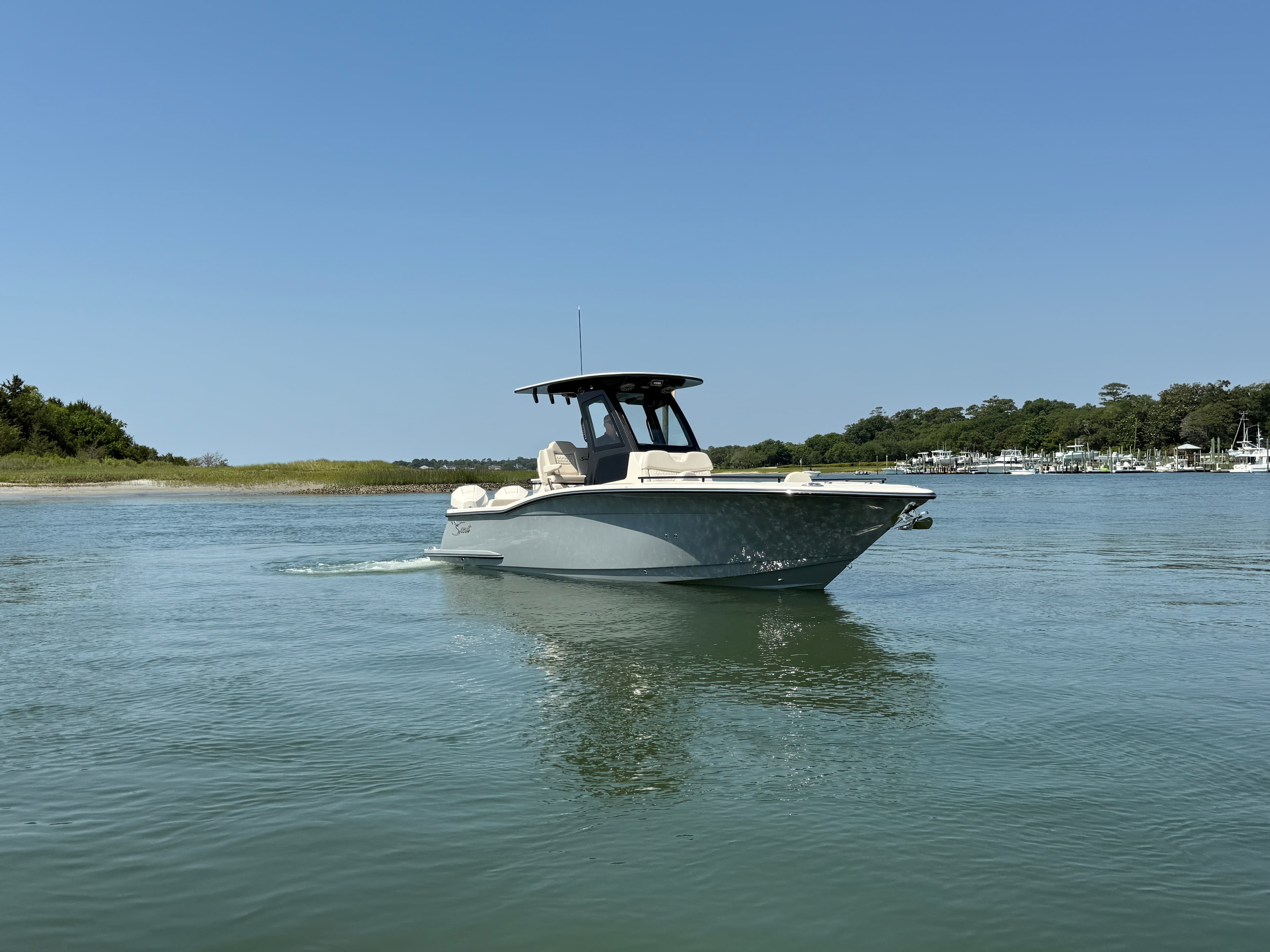 2027 Scout Boats 260 LXF for Sale in Wrightsville Beach, North Carolina Center Console 2
