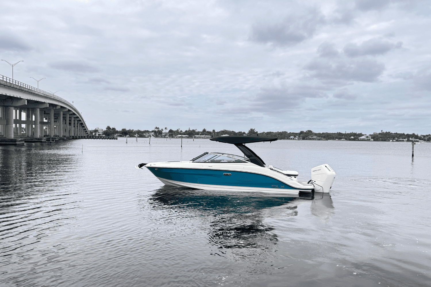 2026 Sea Ray SLX 260 Outboard for Sale in Stuart, Florida Bowrider