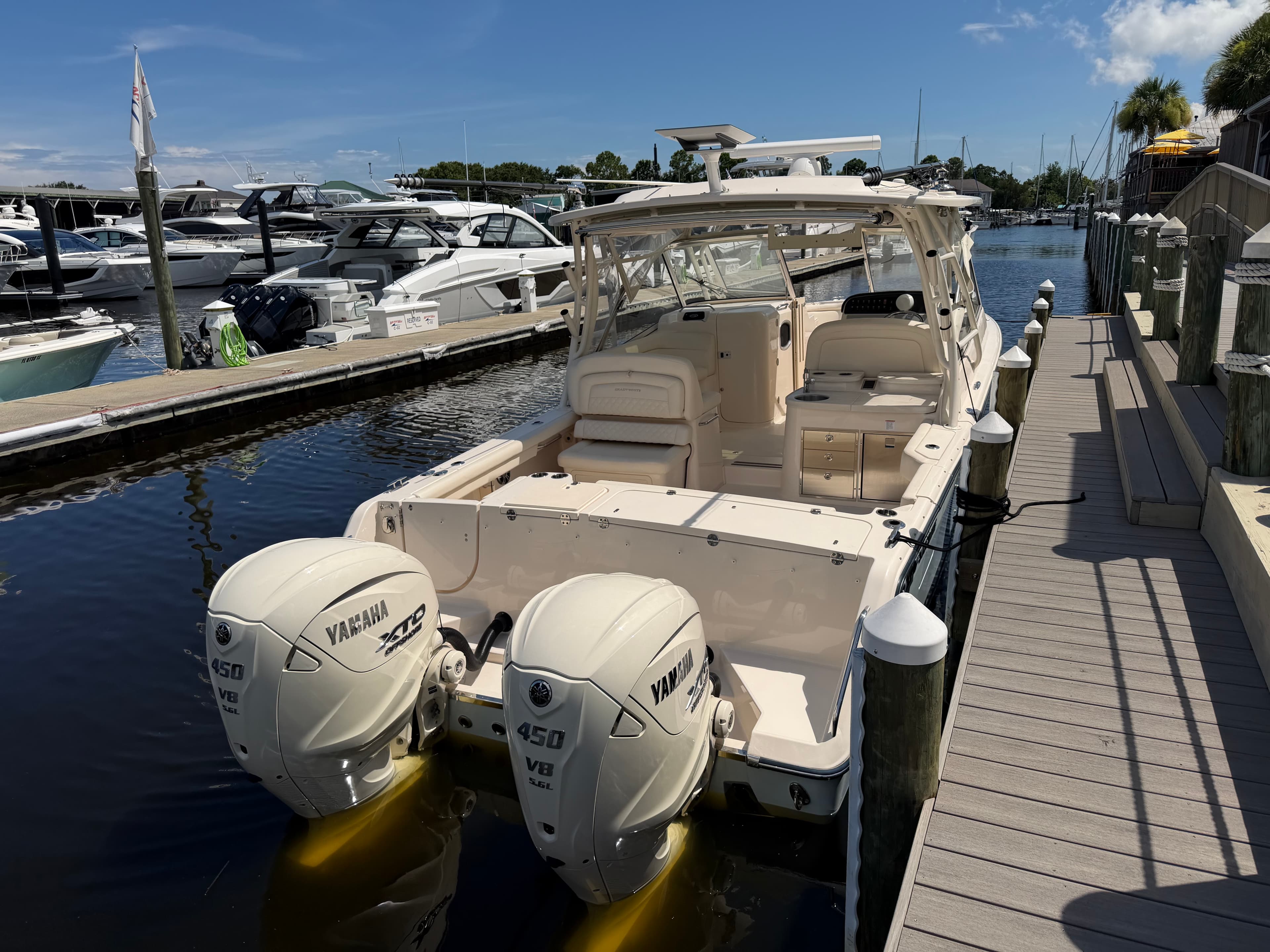 2024 Grady-White Boats Freedom 335 for Sale in Pensacola, Florida Dual Console 5