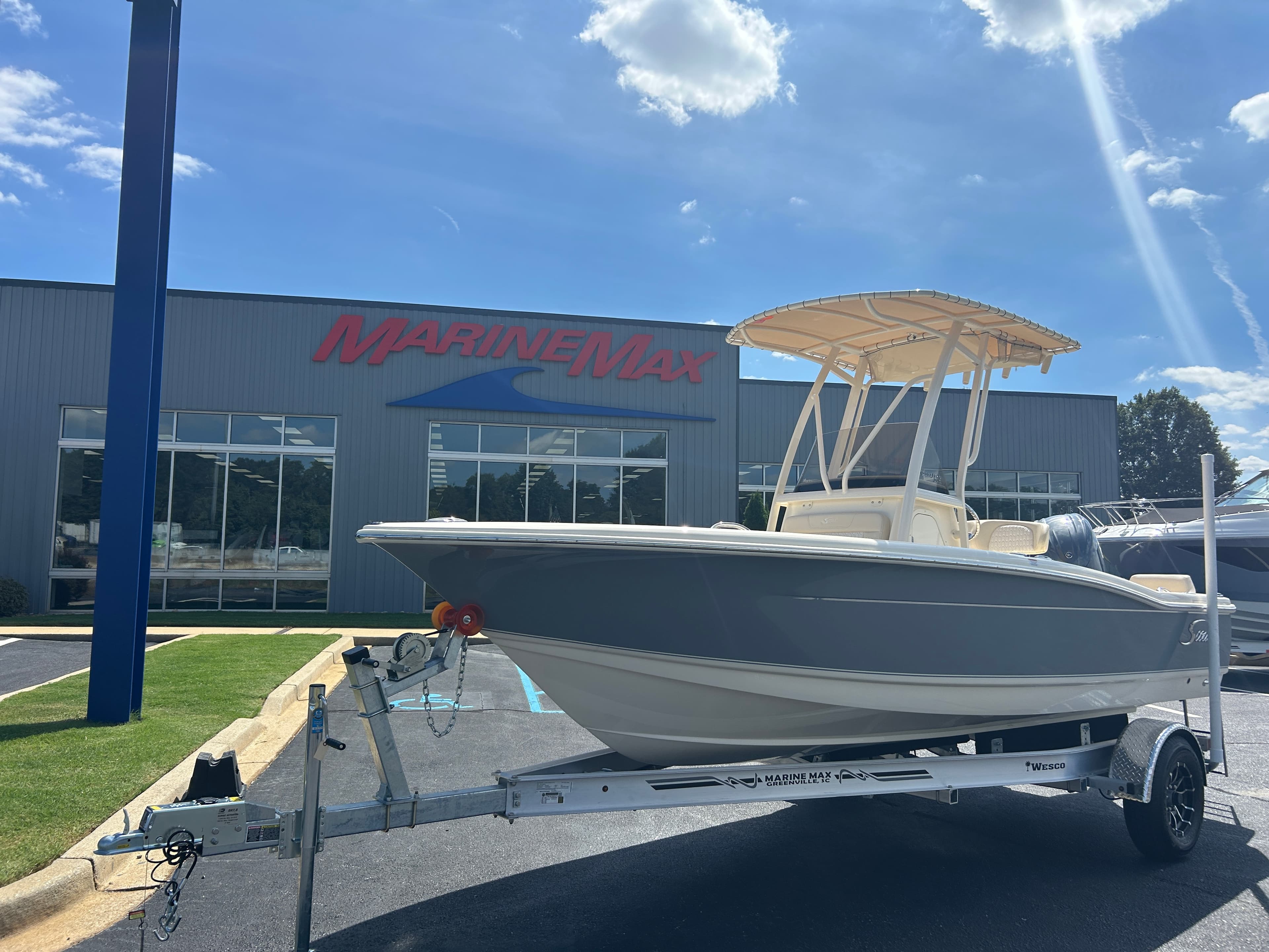 2027 Scout Boats 195 Sportfish for Sale in Greenville, SC Center Console 2