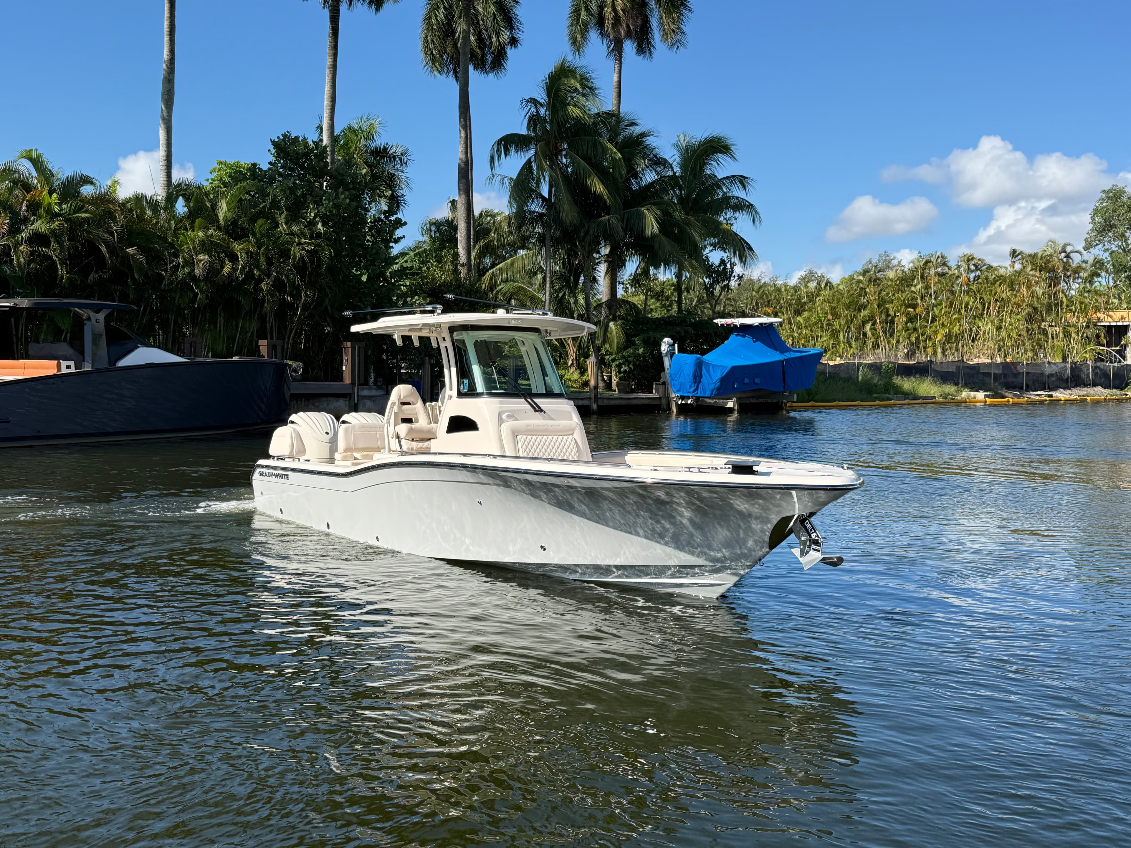 2027 Grady-White Boats 281 Coastal Explorer for Sale in Miami, FL Bay Boats 5