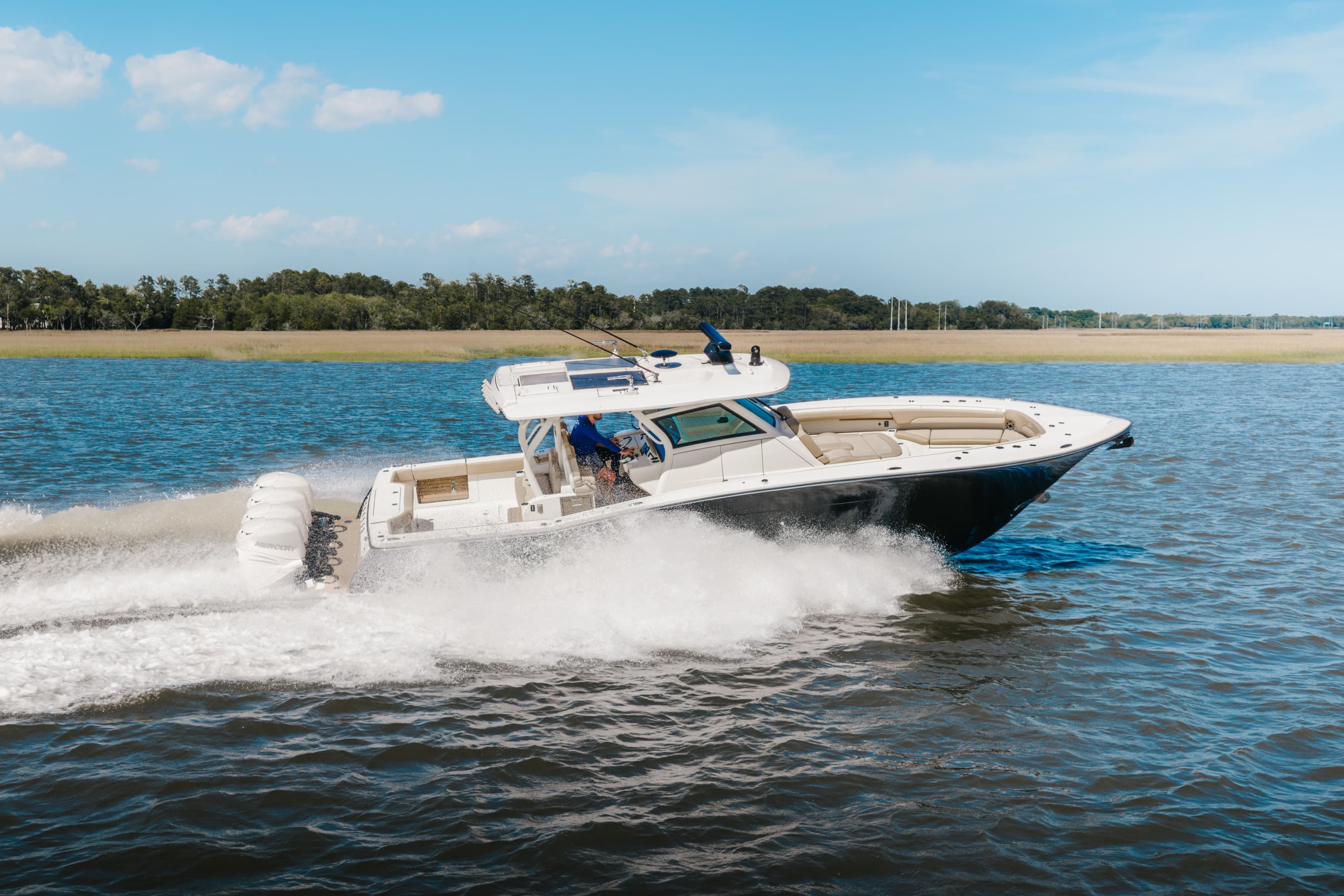 2022 Scout Boats 380 LXF for Sale in Charleston, SC Center Console