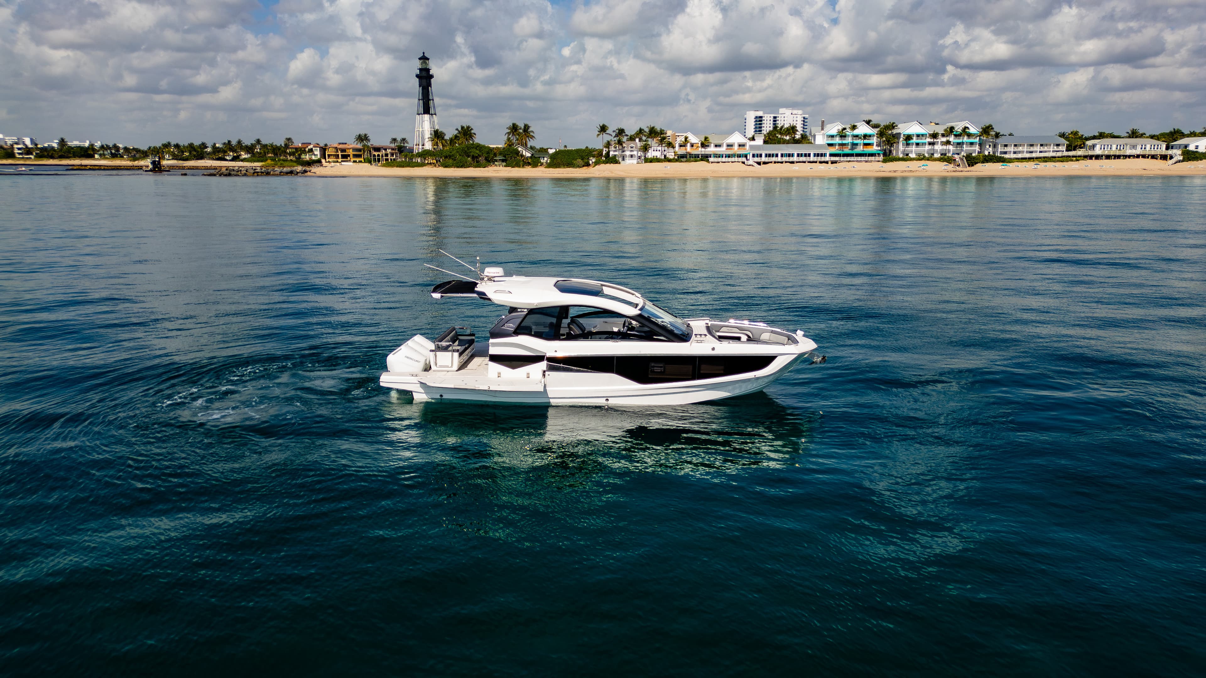 2026 Galeon Yachts 375 GTO for Sale in Pompano Beach, Florida Sport Cruiser 3