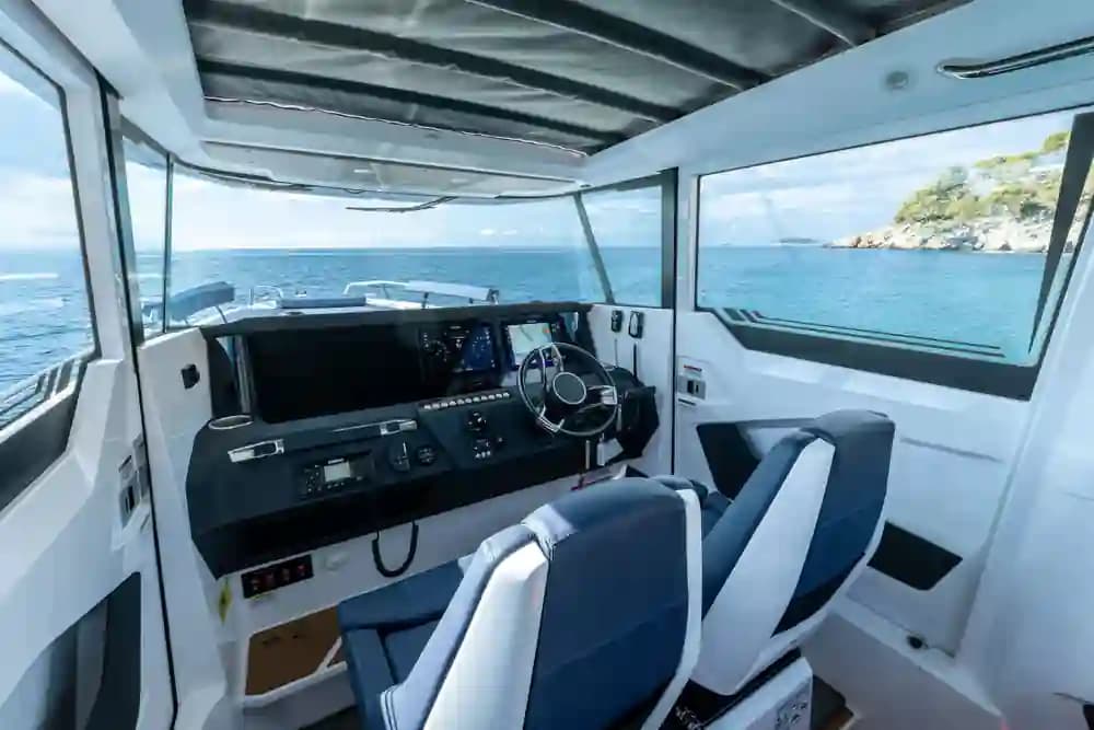 Axopar 29 XC Cross Cabin for Sale