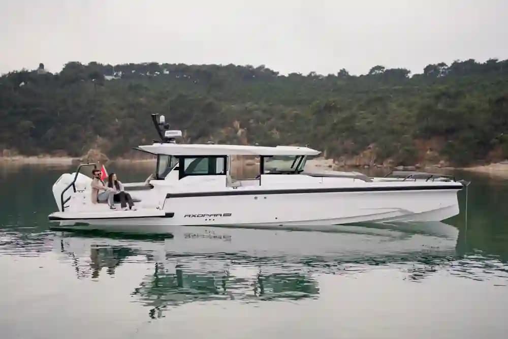 Axopar 38 XC Cross Cabin for Sale