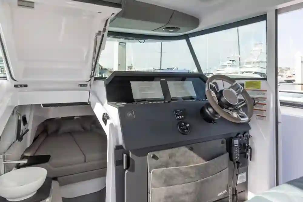 Axopar 37 XC Cross Cabin for Sale