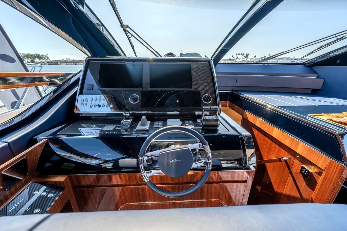 2024 Riva 66' Ribelle te koop in Newport Beach, California Sport Cruiser 5