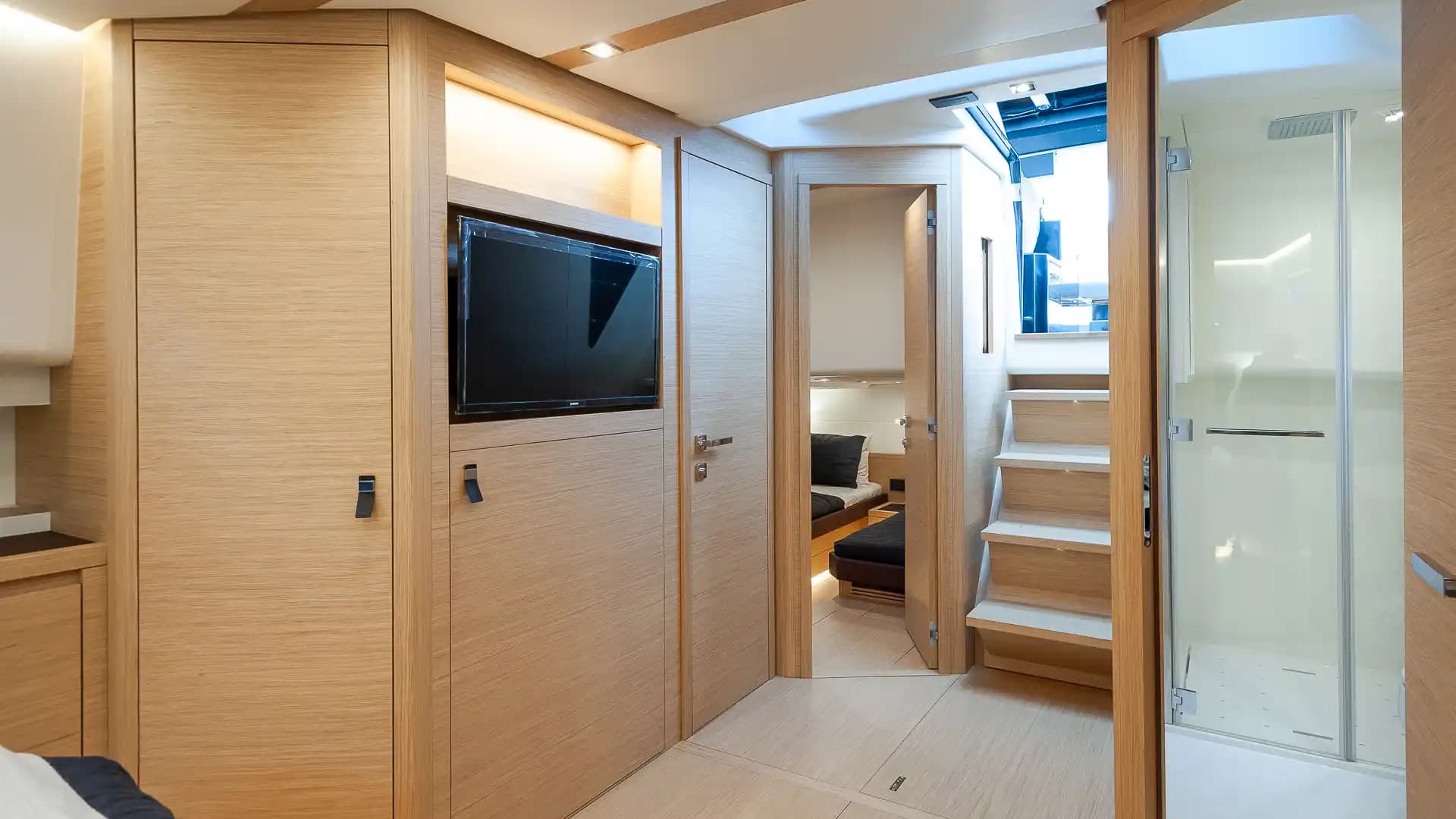 2022 Pardo Yachts P50 Sold in Newport Beach, California Sport Cruiser 2