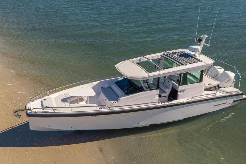 2025 Axopar 29 XC Cross Cabin