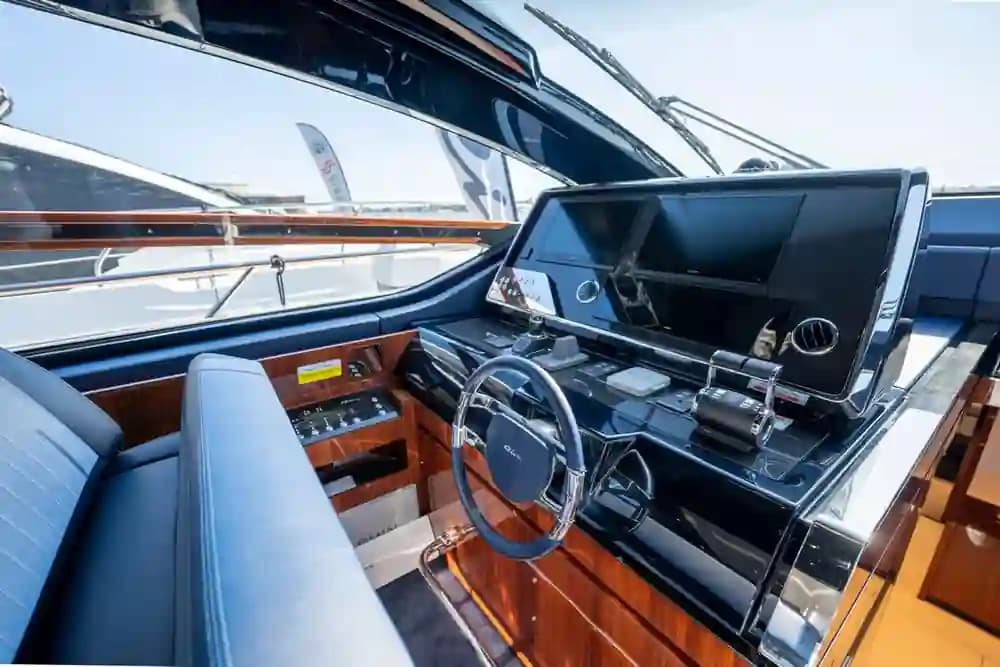 2024 Riva 66' Ribelle te koop in Newport Beach, California Sport Cruiser 3