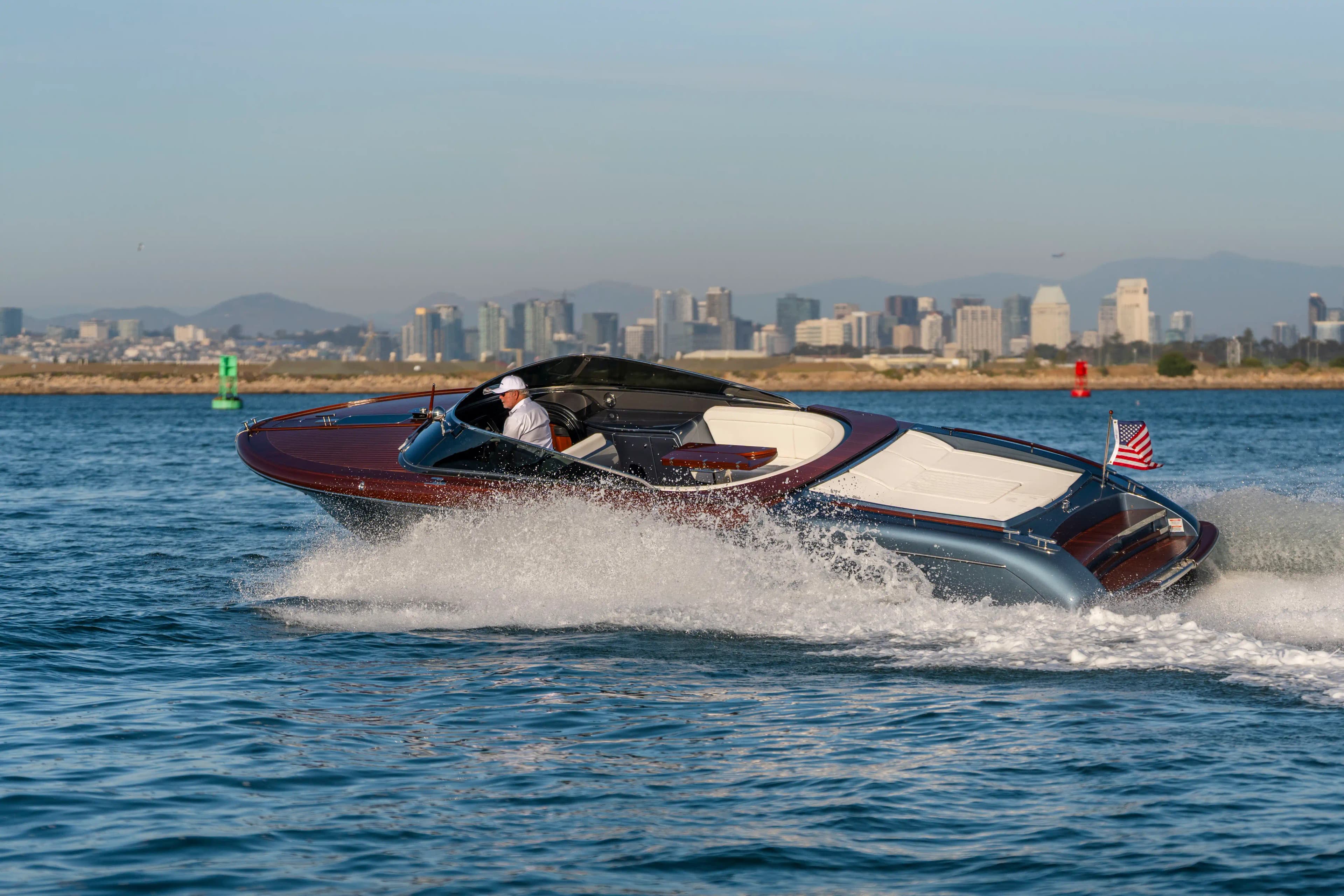 Riva 33' Aquariva Special for Sale