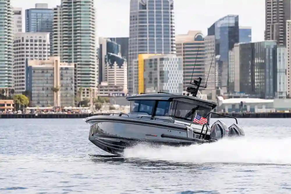 Brabus Marine Shadow 1000 XC Cross Cabin Signature Edition For Sale