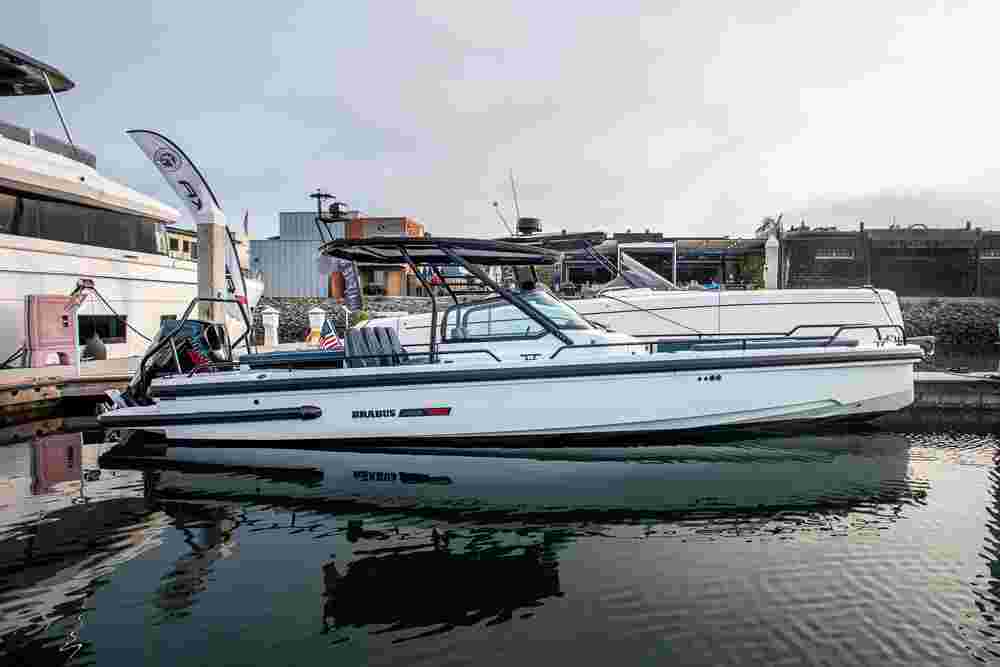 2023 Brabus Marine 500 T-Top