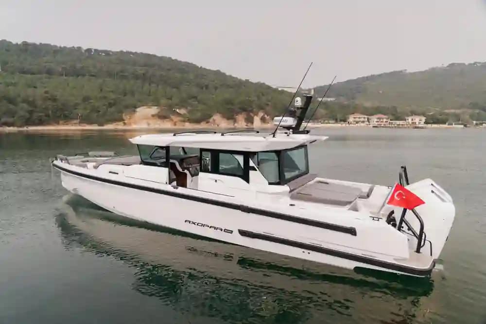 Axopar 38 XC Cross Cabin for Sale