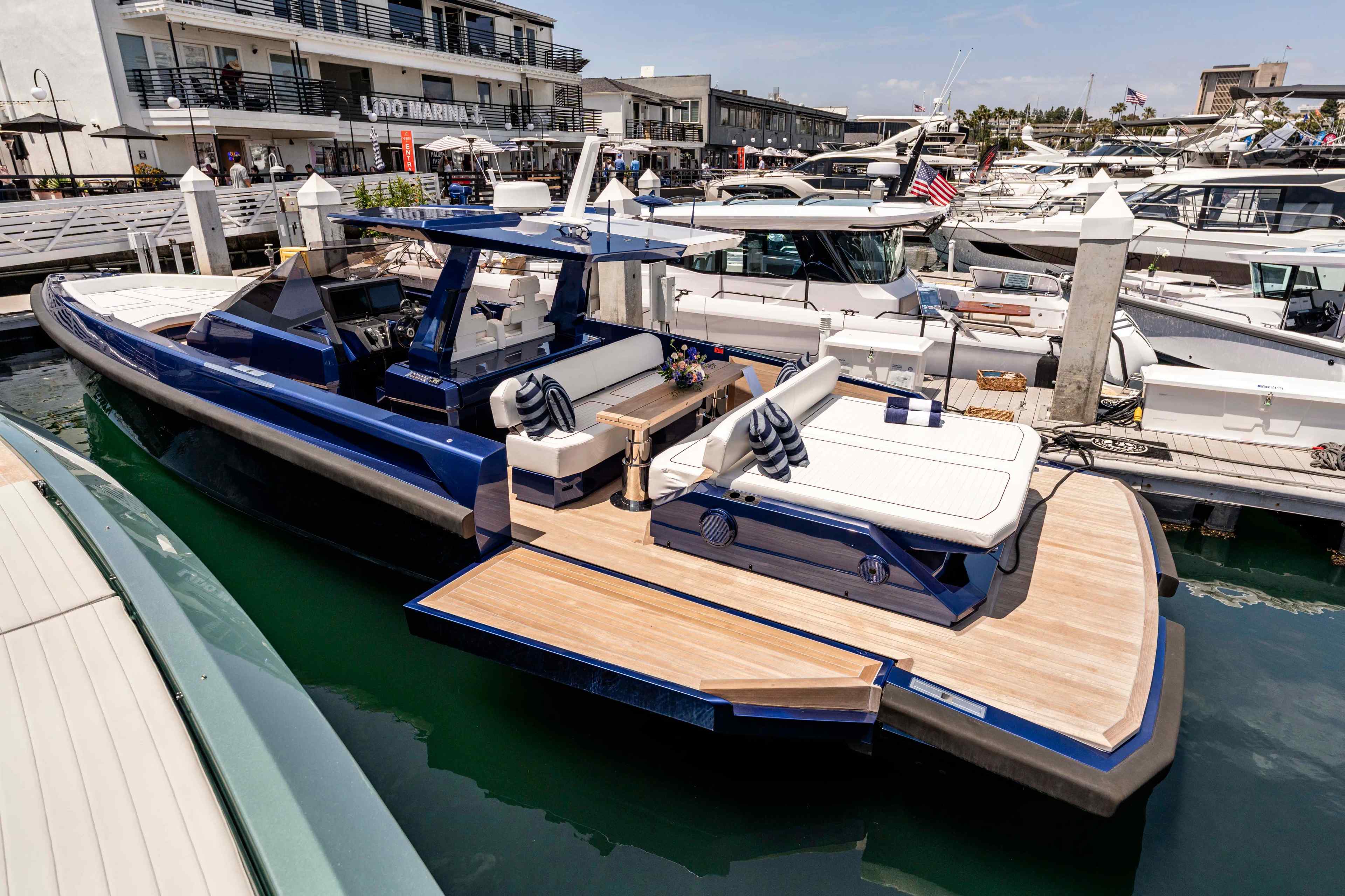 Yacht