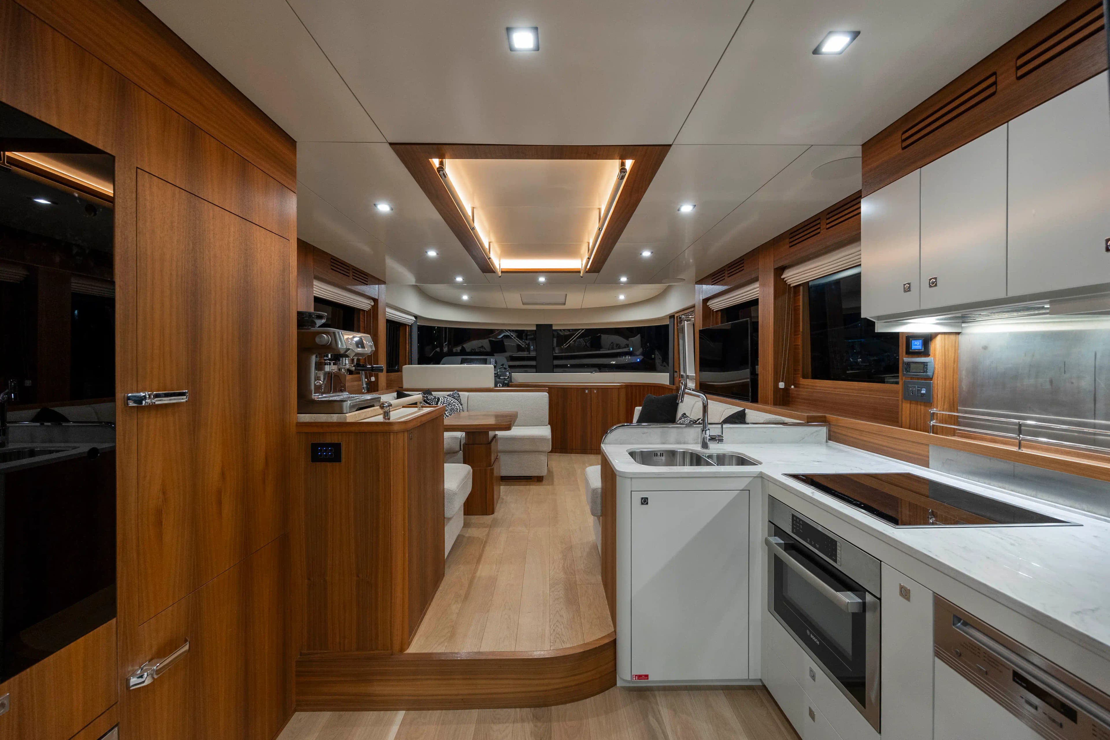 2023 Sirena Yachts Sirena 58 Sold in Miami, Florida Explorer Yachts 2