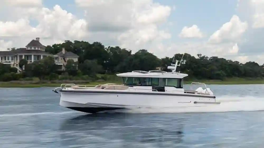 Axopar 37 XC Cross Cabin for Sale