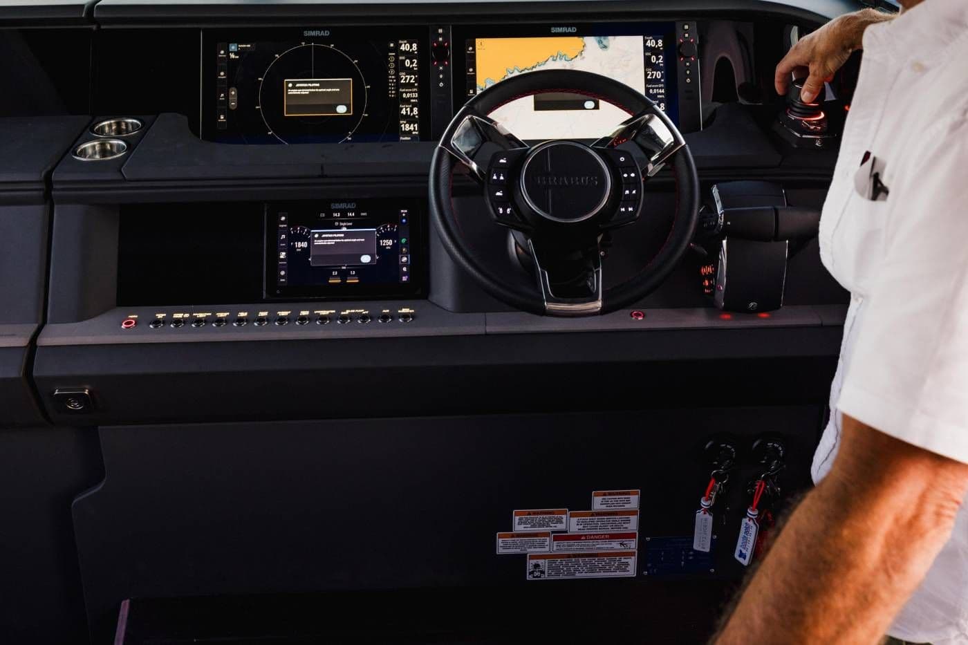 Axopar 45 XC Cross Cabin in vendita