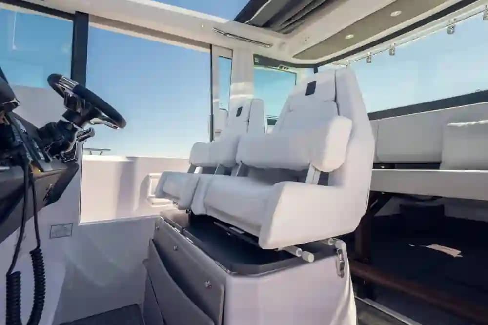 Axopar 29 XC Cross Cabin in vendita
