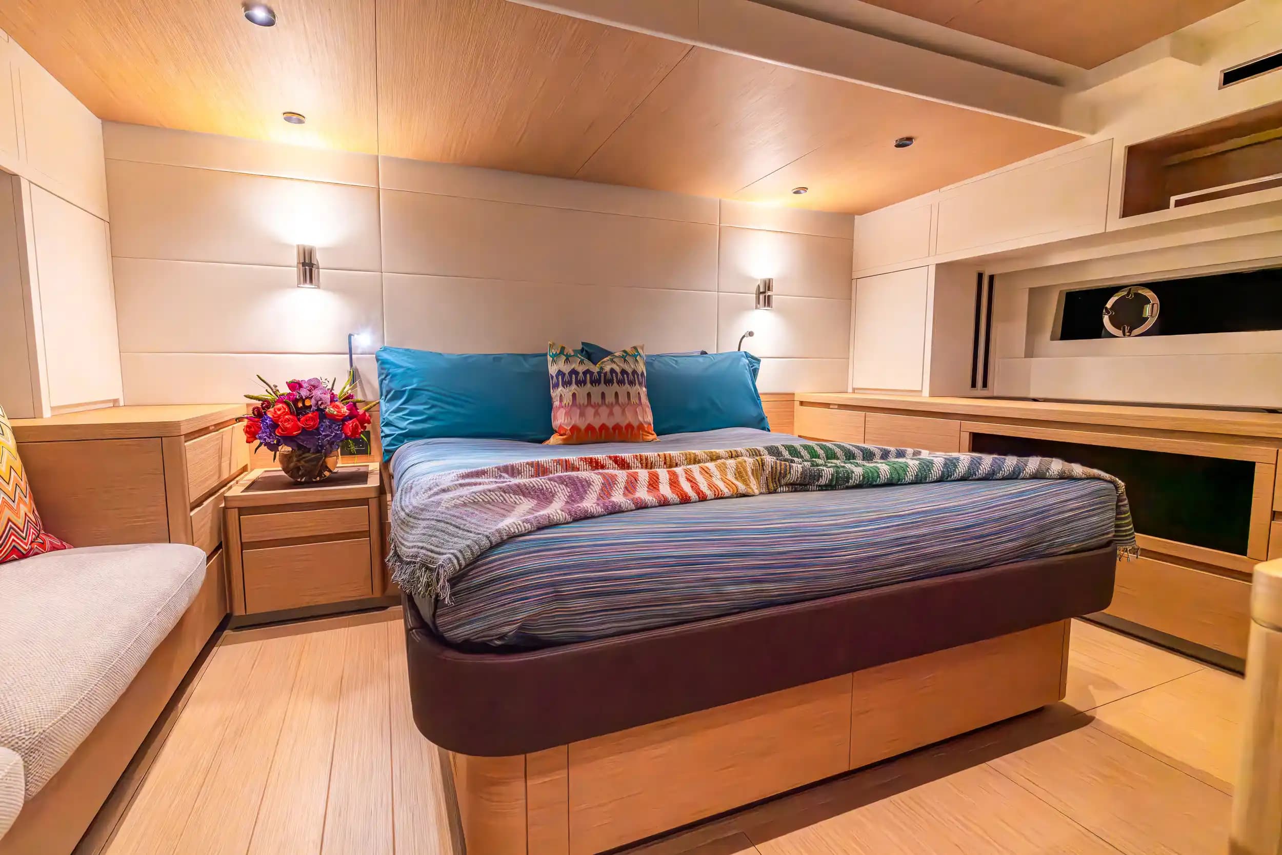 2023 Pardo Yachts E60 te koop in Newport Beach, California Flybridge 1