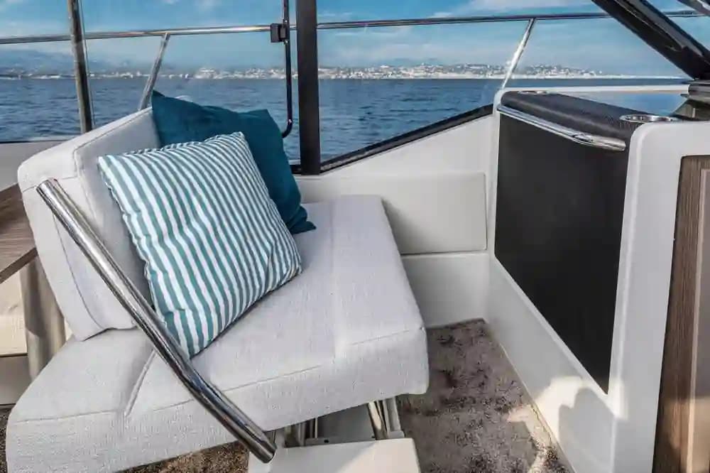 Jeanneau NC 895 Series 2 for Sale