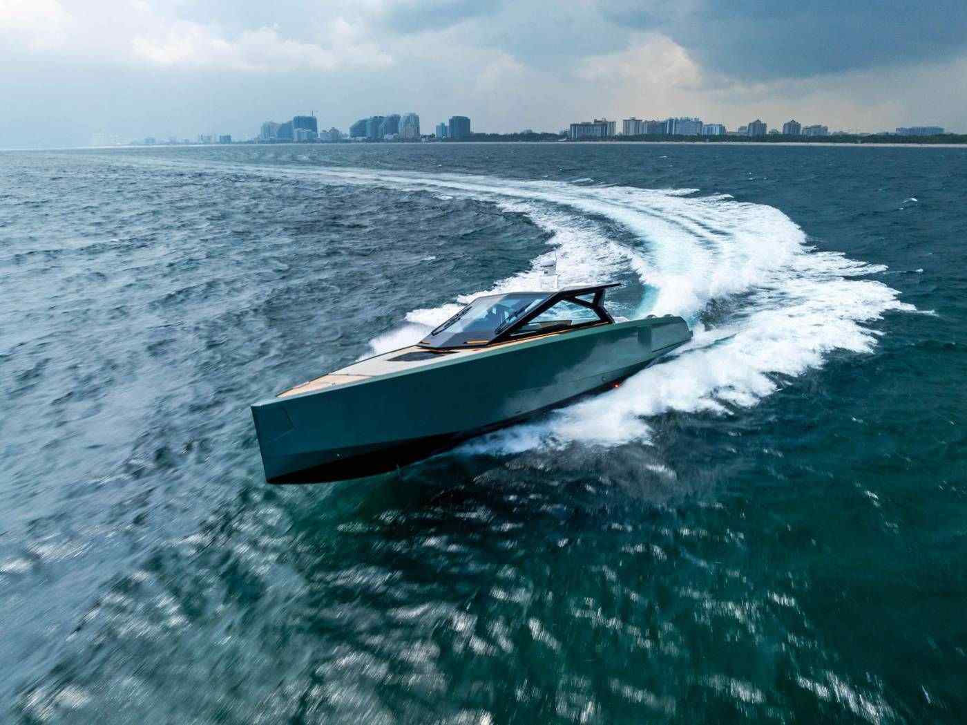 Yacht