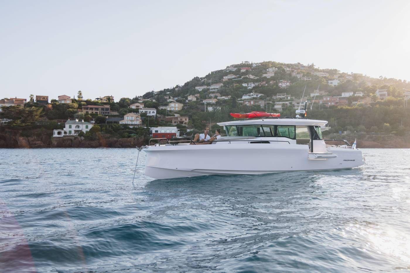 Axopar 45 XC Cross Cabin in vendita