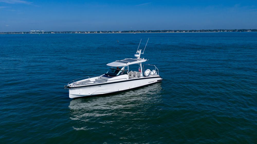 2025 Axopar 29 Sun Top