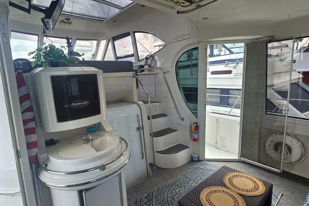2001 Carver 564 for Sale in San Diego, California Motor Yacht 2