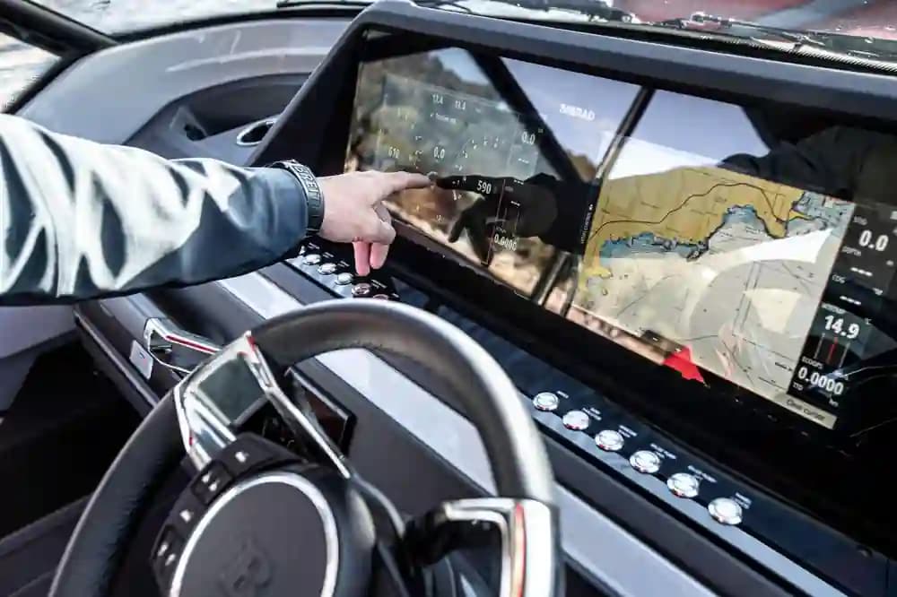 2023 Brabus Marine Shadow 500 Spyder & T-Top for Sale in Miami, Florida Motor Yacht 5