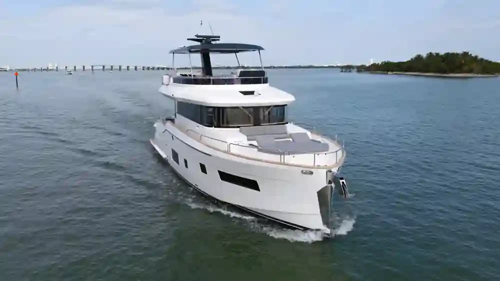 2023 Sirena Yachts Sirena 58 Sold in Miami, Florida Explorer Yachts 4