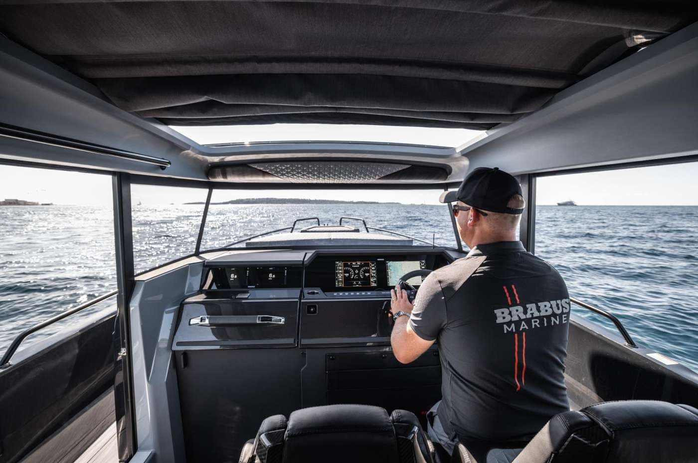 2023 Brabus Marine Shadow 900 XC Cross Cabin Sold in San Diego, California Motor Yacht 5