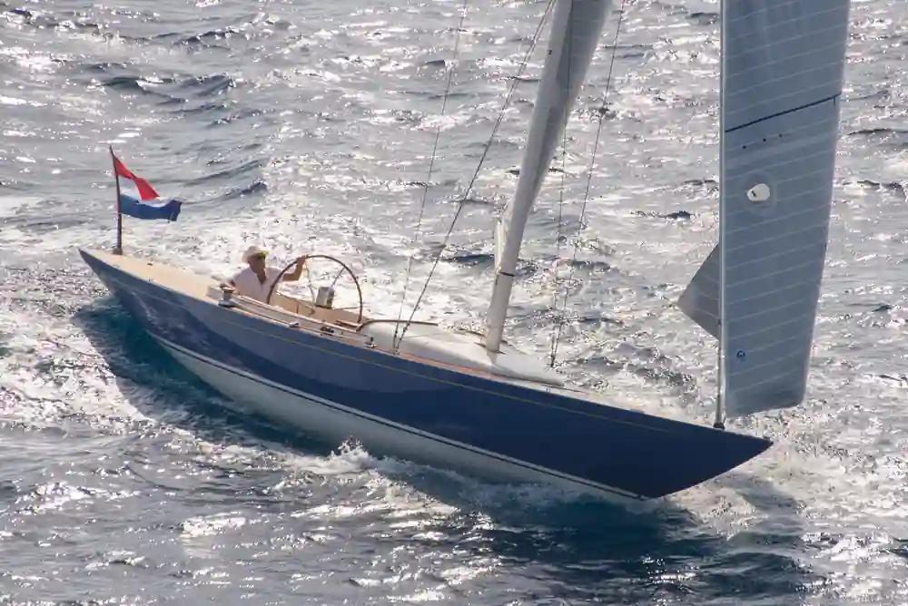 Leonardo Eagle 44 For Sale