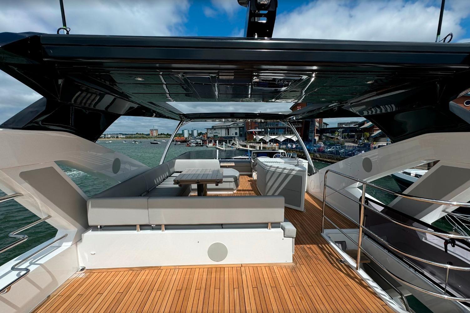 Sunseeker 76 Yacht For Sale