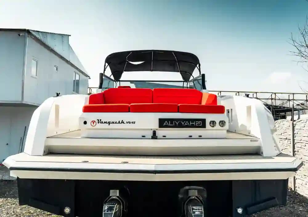 Vanquish Yachts VQ45 a la venta