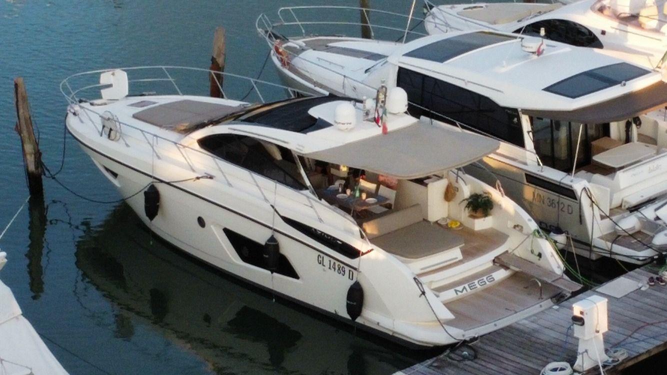 Azimut Atlantis 44 For Sale