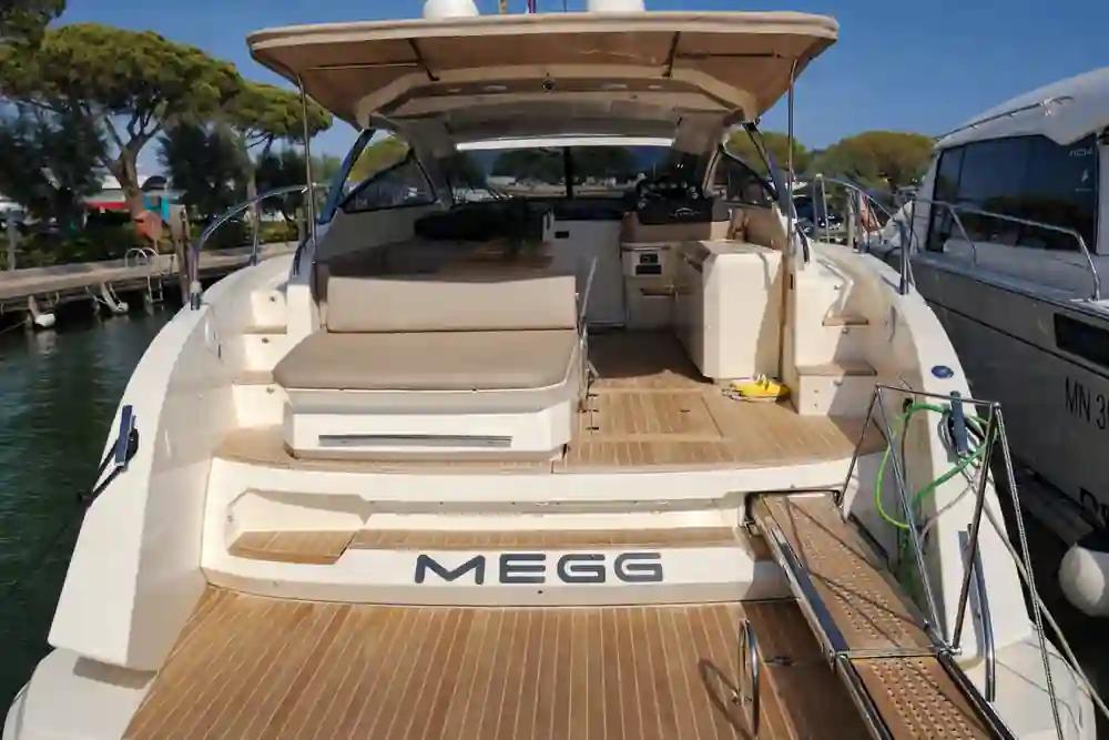 Azimut Atlantis 44 For Sale