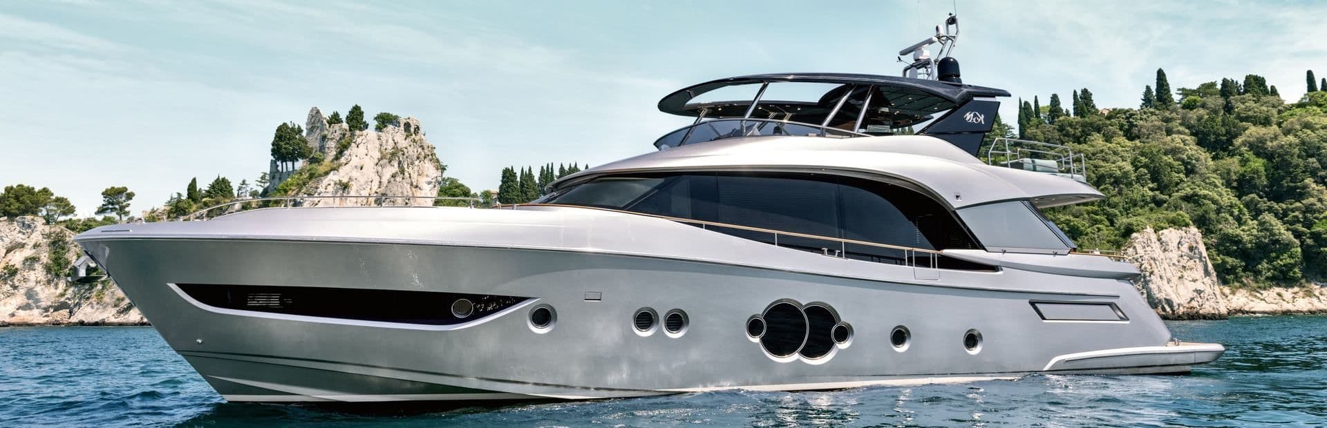 Monte Carlo Yachts MCY 76 for Sale