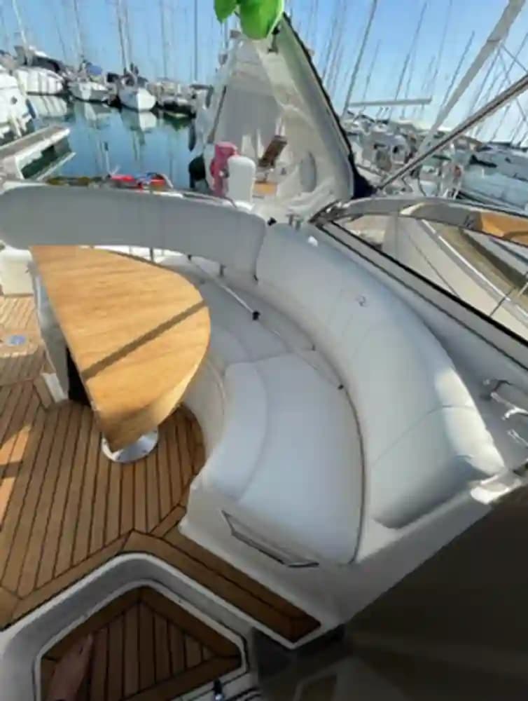 2004 Regal COMMODORE 3560 OPEN te koop in Marina di Ravenna, IT Cruiser 5