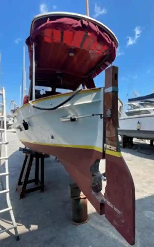 F.lli Mileo Gozzo 9.50 cabin For Sale