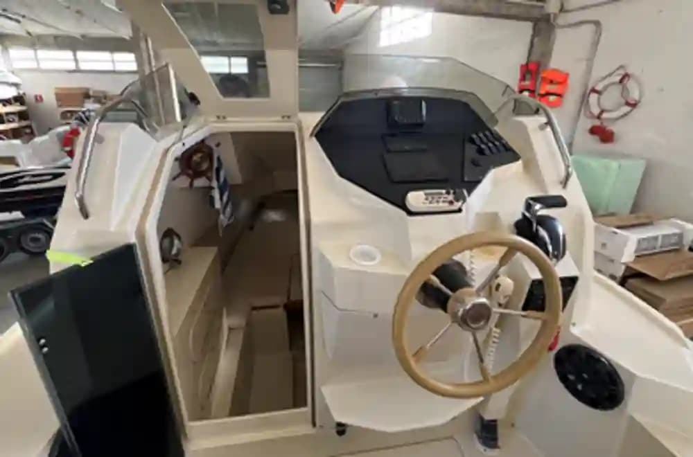 2012 Italboats Stinger Zephya 29 a la venta en Venice, IT RIB (Rigid Inflatable) 5