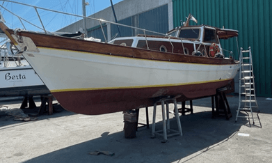 F.lli Mileo Gozzo 9.50 cabin For Sale