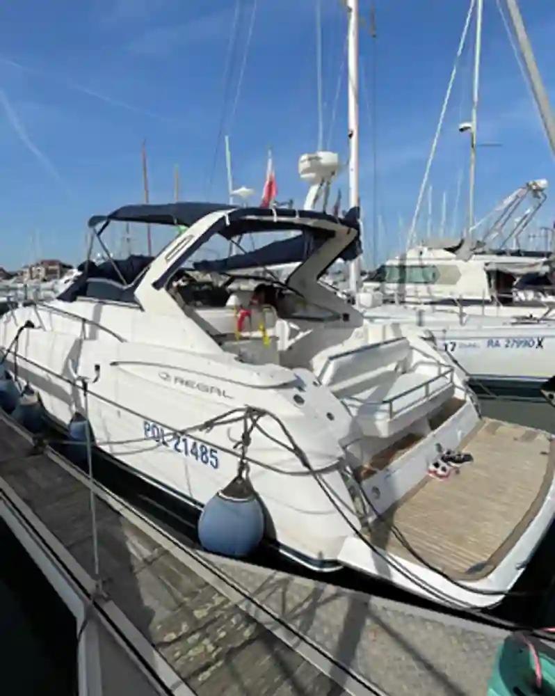 Regal COMMODORE 3560 OPEN For Sale